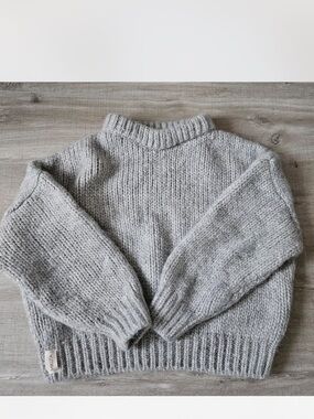 Mikuta grey knit alpaca chunky sweater